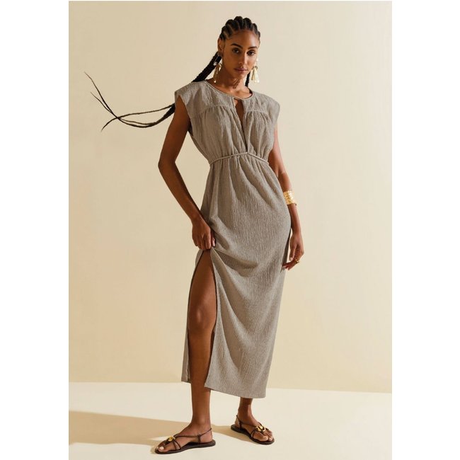 Vestido Morena Rosa Ajustado Decote V Manga Curta Midi Cinza