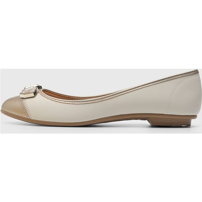 Sapatilha Feminina Moleca Detalhe Metálico Off-white