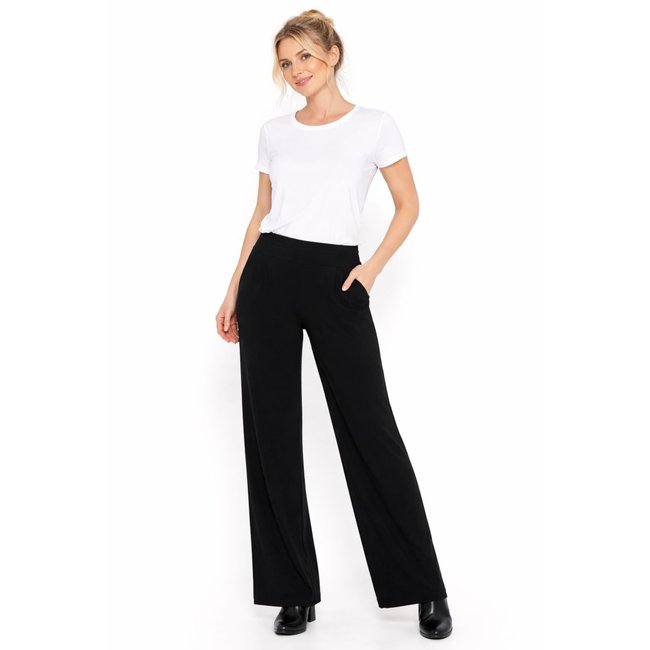 Calça Maria Paes Pantalona Preta
