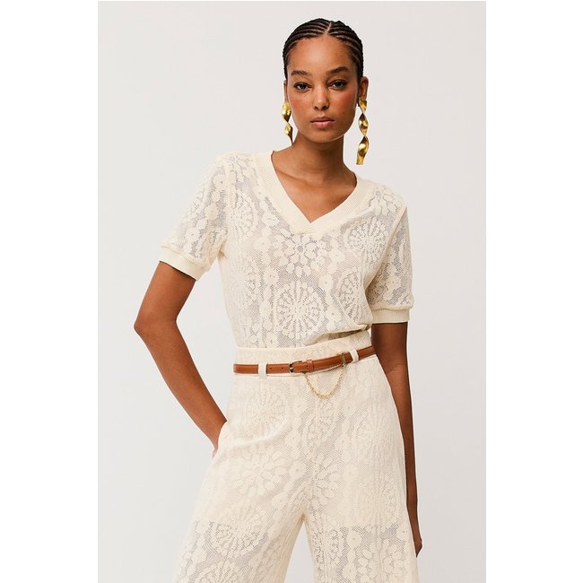 Blusa Texturizada Com Decote V Natural Charry