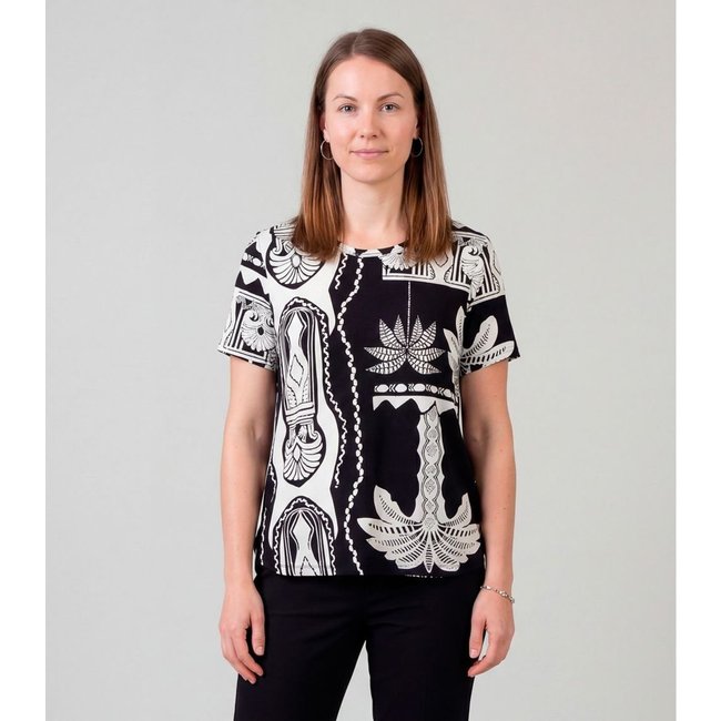 Blusa Feminina Infinita Cor Preto