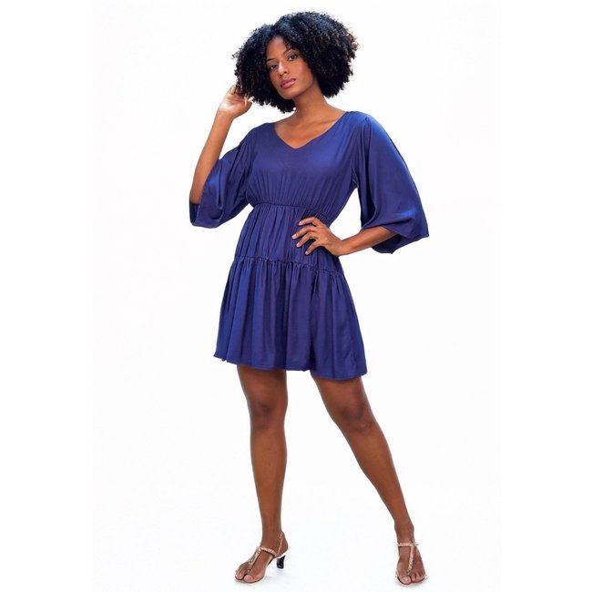 Vestido Curto Amazonia Vital Plano com Manga e Camadas Estampa Azul Marinho