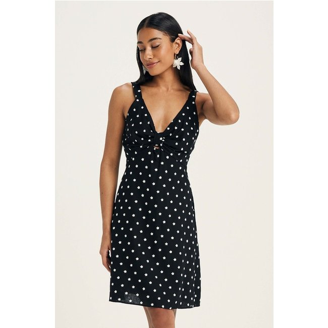 Vestido Feminino Curto Linho Bordado Marialícia Preto