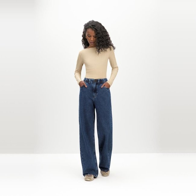 Blusa feminina canelada Essendi Off-white