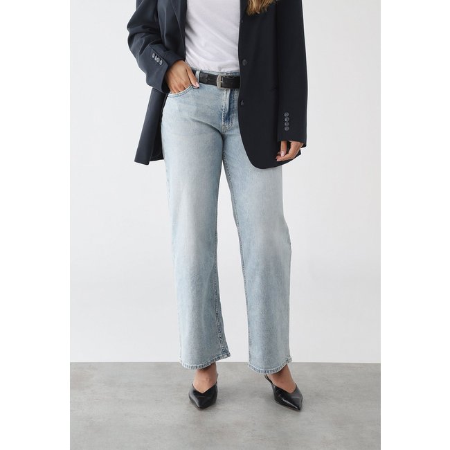 Calça Feminina GAP Reta Jeans Azul Claro