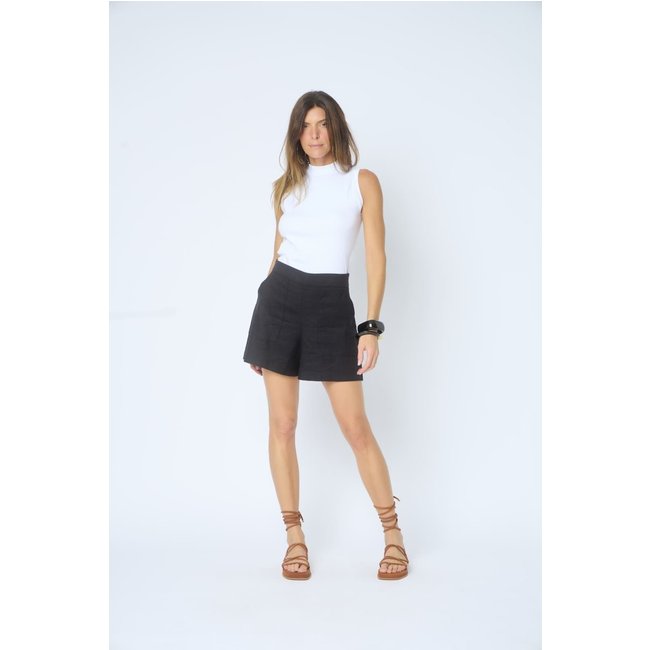 Shorts Lemmut com Bolsos Preto