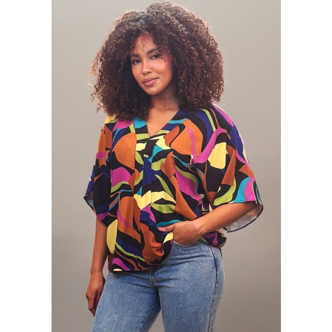 Blusa Cabanafree Gola V Manga Curta Estampa Aurora Urbana