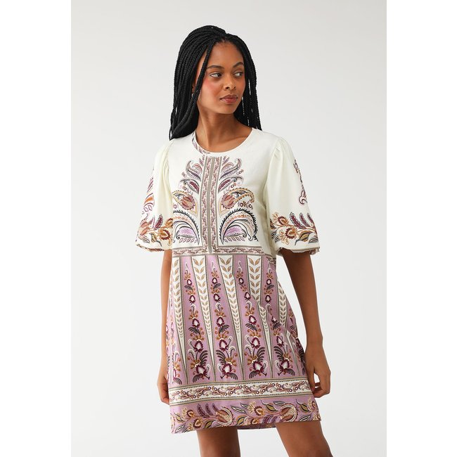Vestido FARM Curto Tshirt Mg Fofa Ananda Off-White