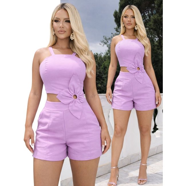 Macacão Curto Feminino Divina Gata Alfaiataria Flor 3D - LILÁS