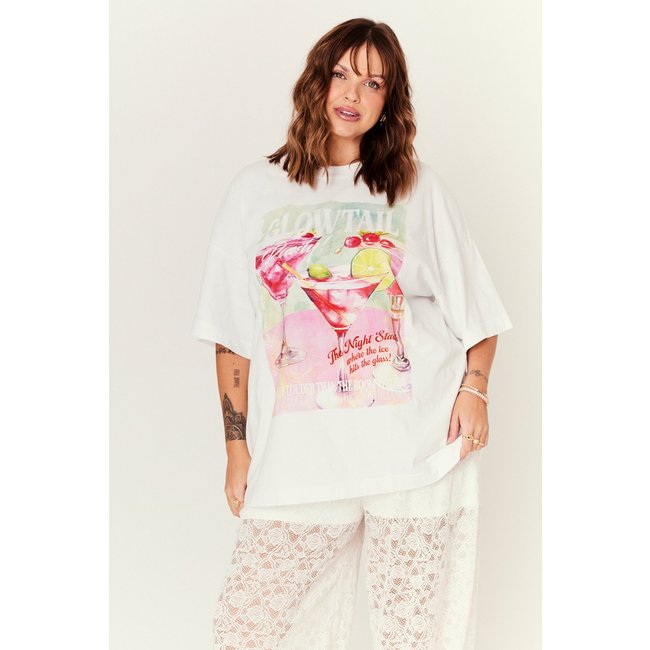 T-Shirt In Love Over Glowtall Branco Acucar