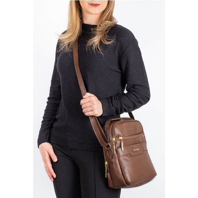 Bolsa Andrea Vinci Transversal De Couro Liso Com Divisórias Fernanda - Whisky