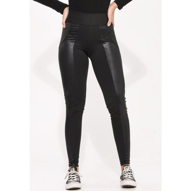 Calça Térmica Bravaa Store Montaria Flanelada Legging Forrada Com Detalhe Em Cirrê 068 Preto