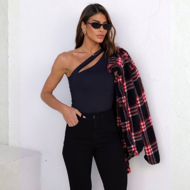 Blusa Ombro Só Com Recorte Feminina Revanche Cauca