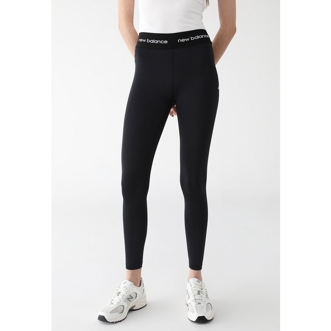 Legging New Balance Ajustada Sport Essentials Active Preta