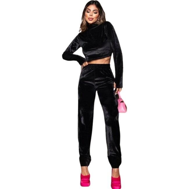 Conjunto Mari Veludo Calça e Cropped Manga Longa Preto