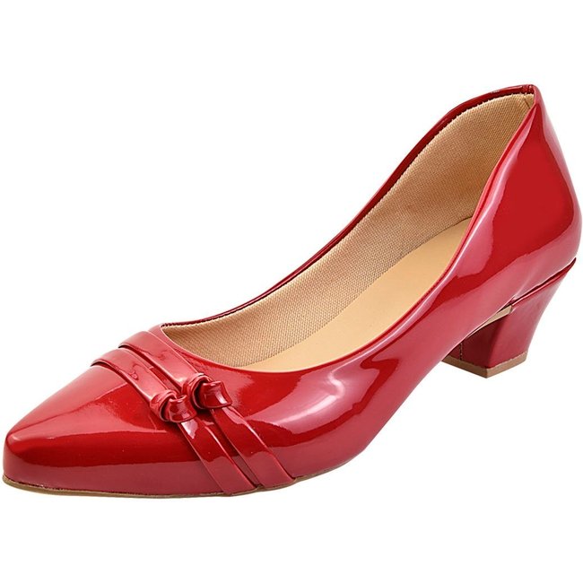 Scarpin Donna Santa Bico Fino Salto Baixo Enfeite Vermelho