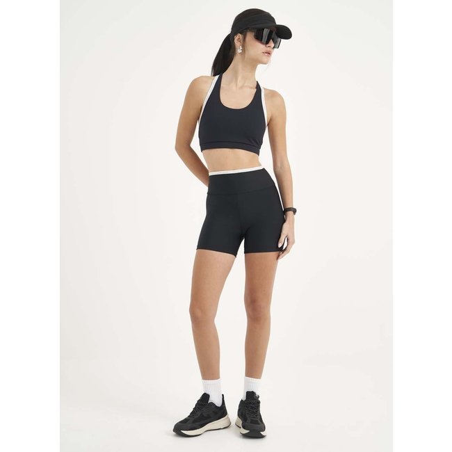 Bermuda Colcci Perfect Fit Preta
