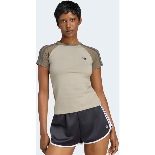 Camiseta Feminina adidas Originals Adicolor Ajustada Verde