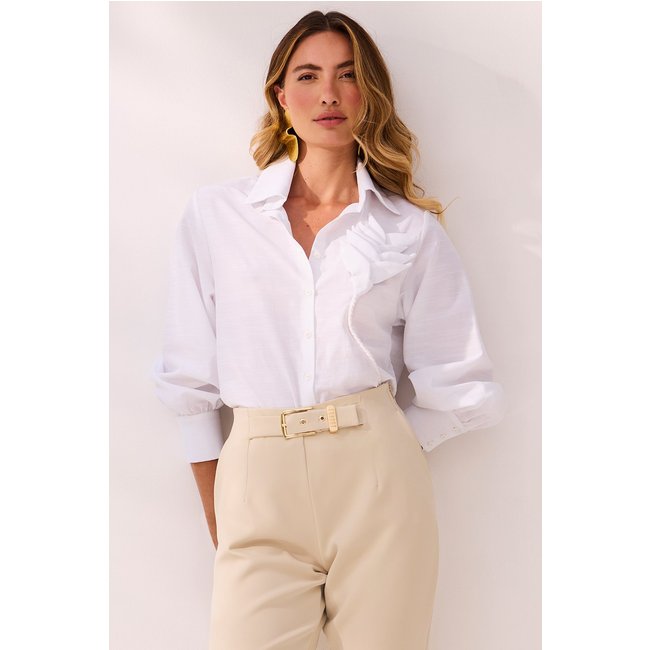 Camisa Clássica Lisa Com Flor 3d Branco Charry