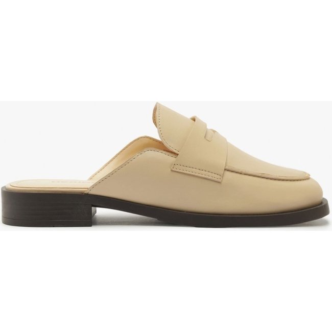 Mocassim Feminino Em Couro Hering