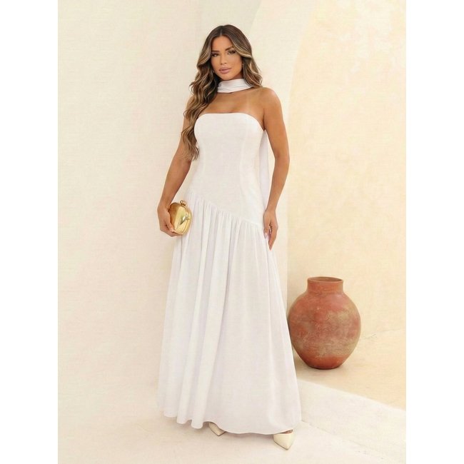 Vestido Maxi Feminino Elegante Tomara Que Caia Com Echarpe No Pescoço E Saia Fluida Cintura Assimentrica - Branco