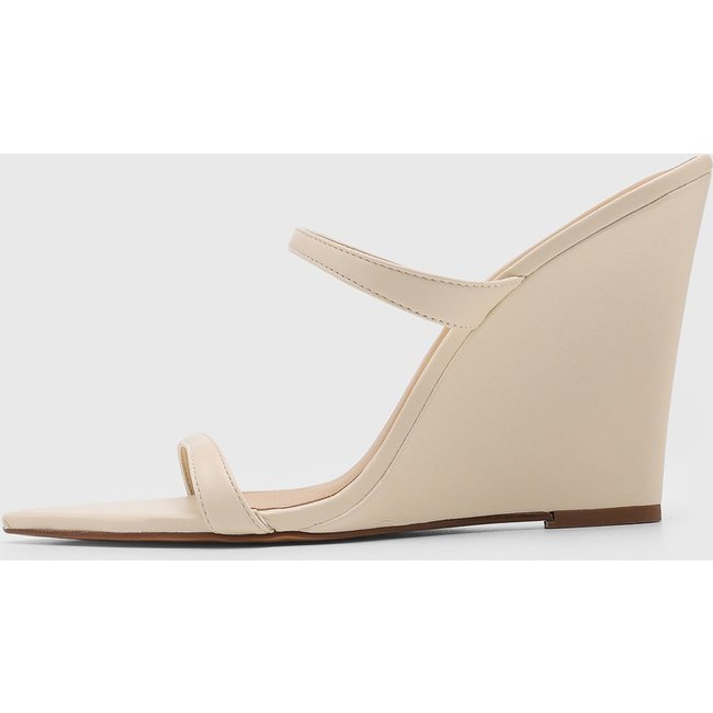 Sandália Feminina Arezzo Salto Anabela Off-White