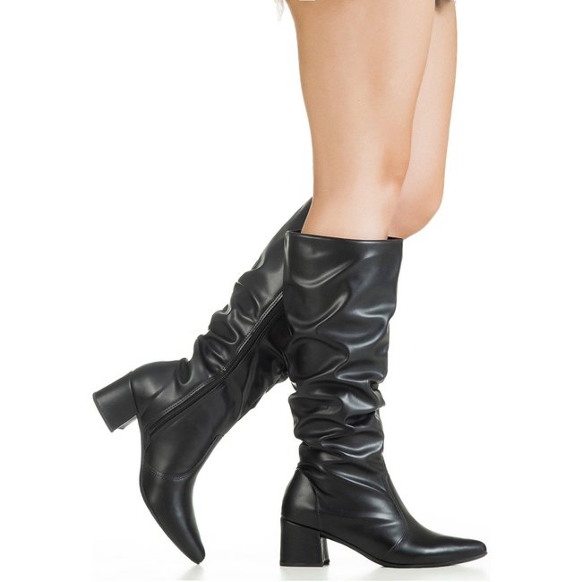Bota Enrrugada GigiL Cano Longo Slouch Bico Fino Preto