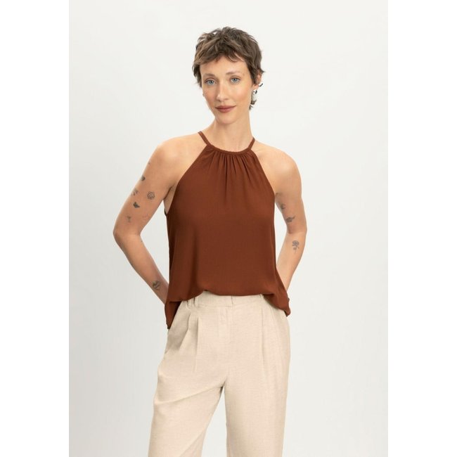 Blusa feminina em viscose Essendi Marrom