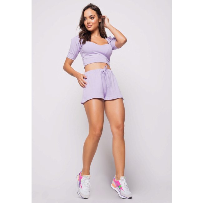 Conjunto Salvatore Comfy Com Cropped Decote Coração e Short Canelado Lilás