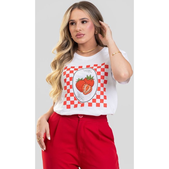 Camiseta Feminina Cianitas Branca Estampa Morango Groovy