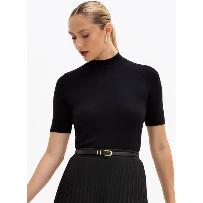 Blusa Principessa Canelada Gola Alta Preto Adri