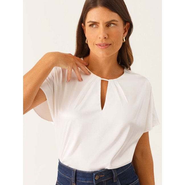 Blusa Gola Abertura com Pregas Acetinado Off White Viliane