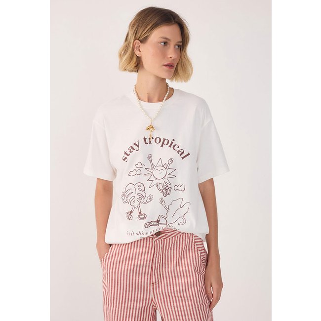 Camiseta Dress To Reta Stay Tropical Branca