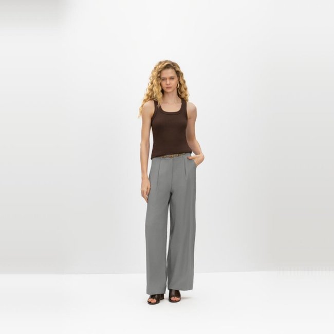 Blusa feminina regata em ribana Essendi Marrom