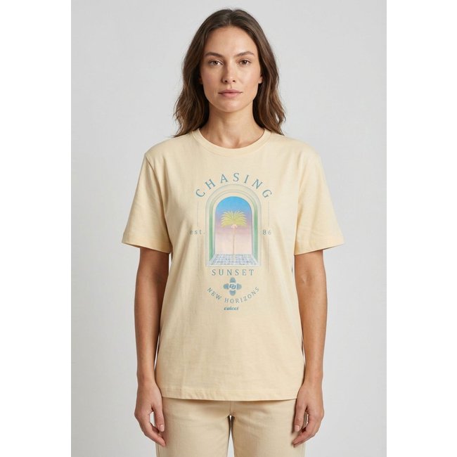 Camiseta Feminina Colcci Chasing Sunset Amarela