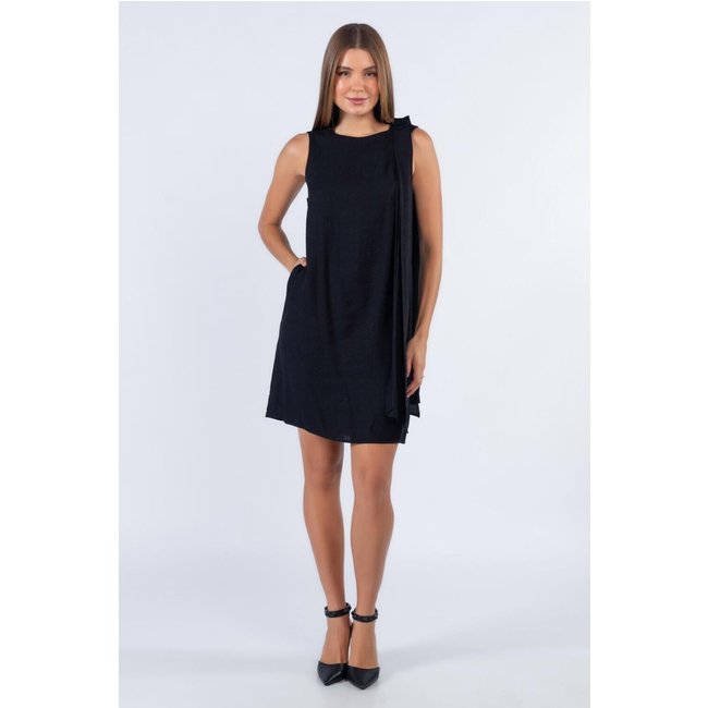 Vestido viscose com faixa ombro Preto
