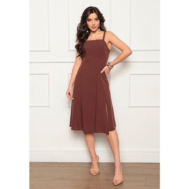 Vestido Midi Elegance Cacau em Viscose Premium Fenda na lateral - NKTEX