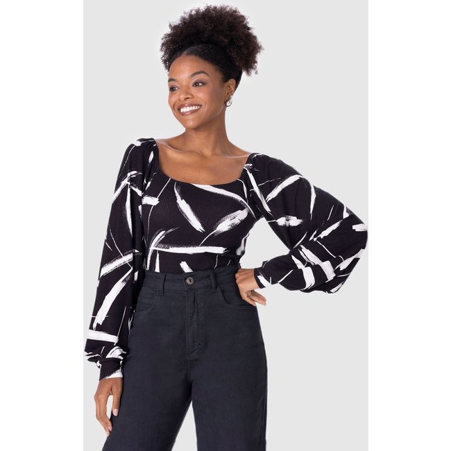 Blusa Cropped Feminina Estampada Em Malha Viscose Stretch