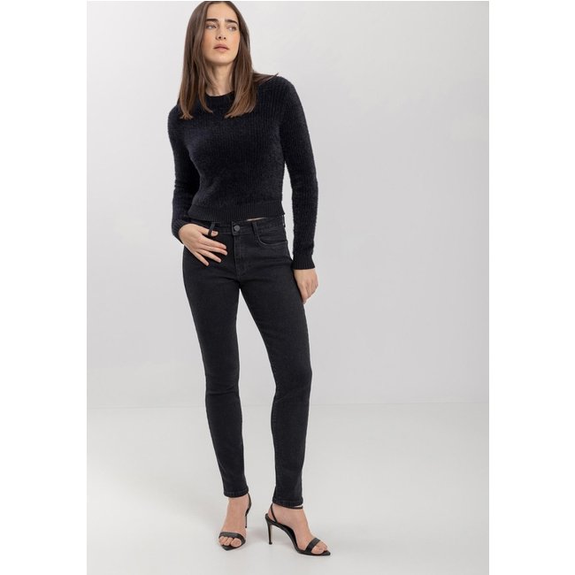 Calça Lez a Lez Jeans Skinny Cropped Com Cintura Média