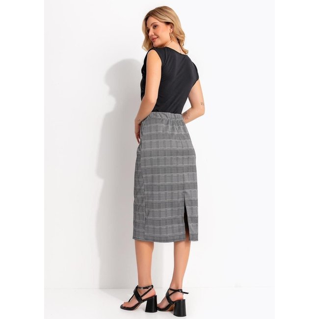 Blusa Assimétrica Preta Em Microflex Com Detalhe Franzido - Quintess Quintess