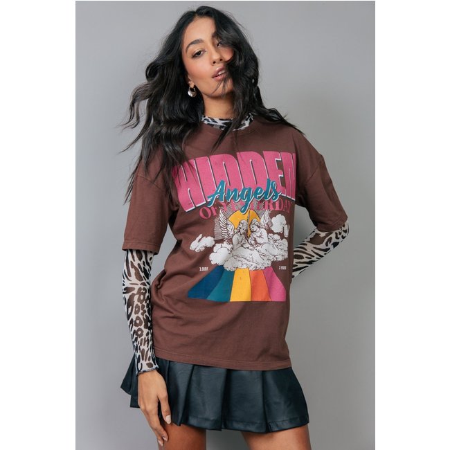 Camiseta T-Shirt Vintage Marrom Hidden marinaegabriella