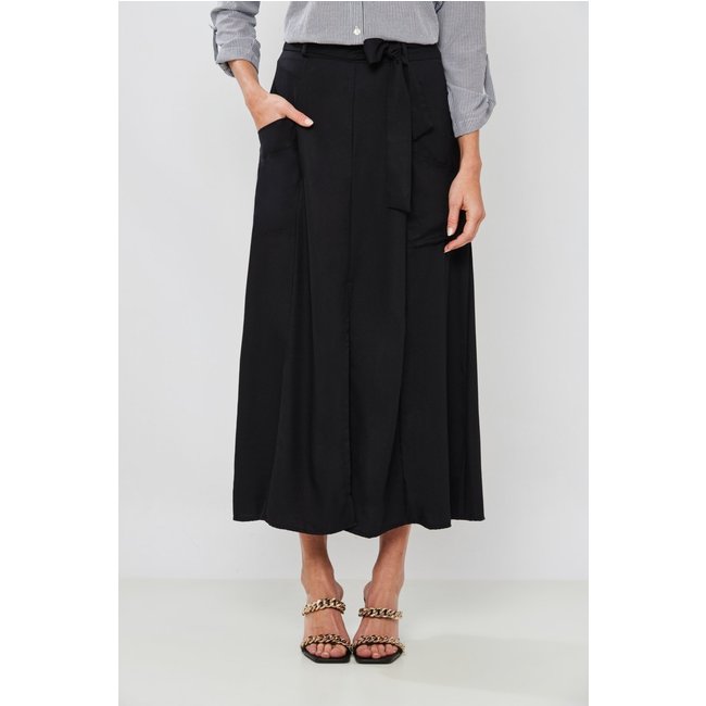 Saia Midi Crorela Preto