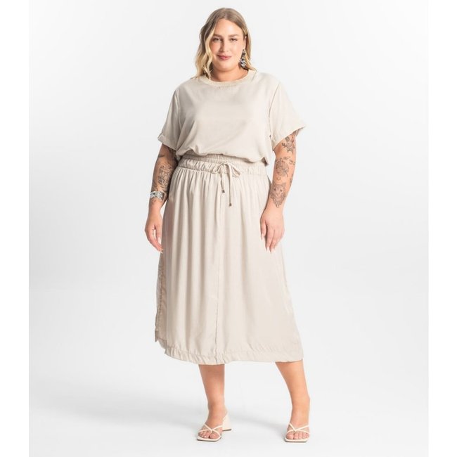 Saia Midi Plus Size Secret Glam Bege