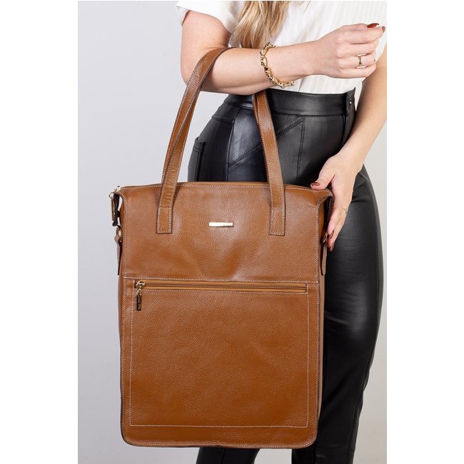 Bolsa para notebook em couro liso Sandra - Caramelo