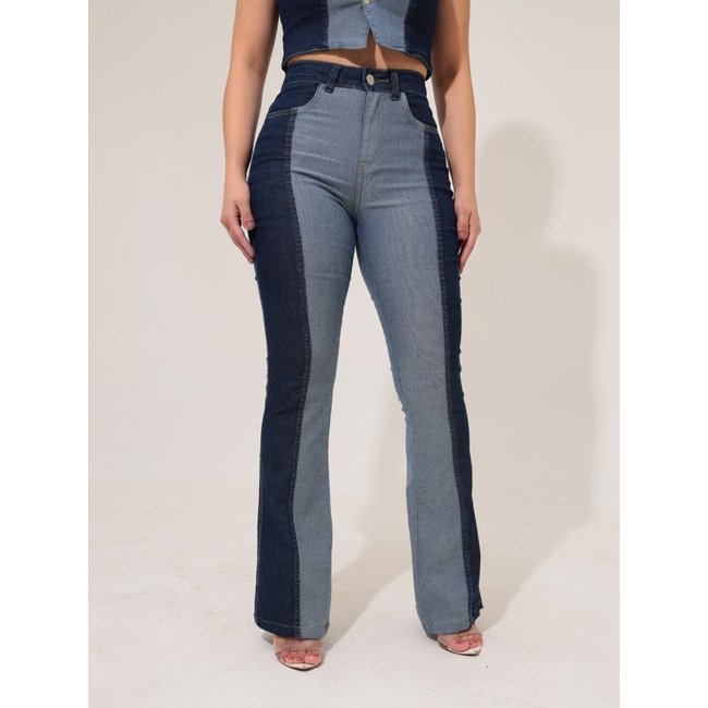 Calça Feminina Jeans Elastano Flare - Razon Jeans azul