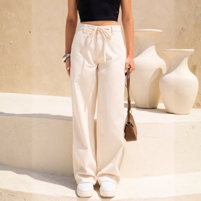 Calça Sarja Wide Leg Com Cordão e Bolso-Faca Feminino Revanche Hélvios Natural