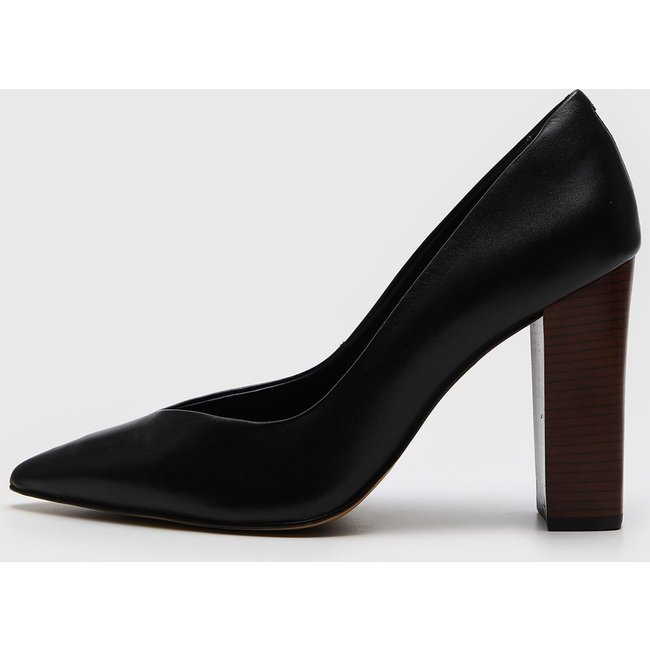 Scarpin Capodarte Alto Preto