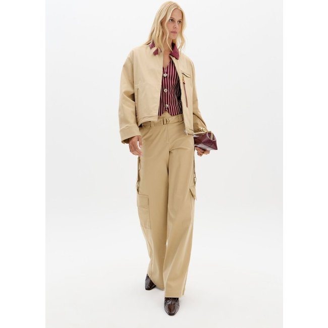 Calça Wide Leg Com Bolso Cargo Lança Perfume