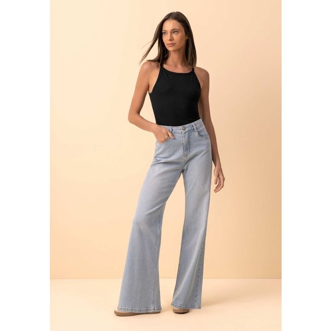 Blusa Regata De Alças Finas Em Malha Canelada Modal
