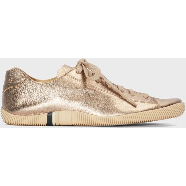Tênis arpoador soft metallic OSKLEN